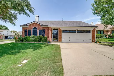 10544 Del Mar Ct, Benbrook, TX 76126