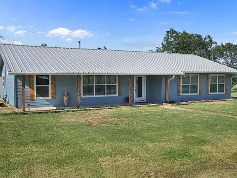 398 W Allen St, Evant, TX 76525