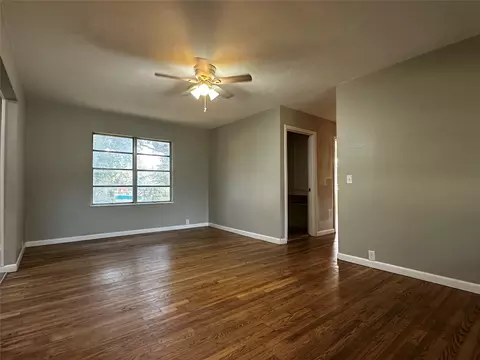 Living - 400 E Liberty St, Pilot Point, TX 76258 photo 3 of 5