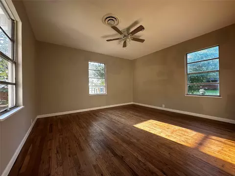 Bedroom - 400 E Liberty St, Pilot Point, TX 76258 photo 1 of 5