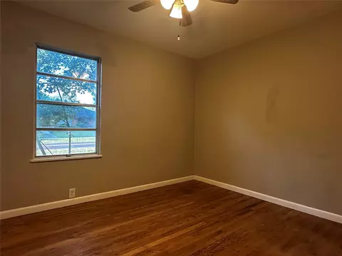 Bedroom - 400 E Liberty St, Pilot Point, TX 76258 photo 3 of 5