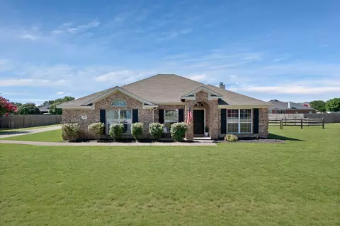 105 Langley Ct, Aledo, TX 76008