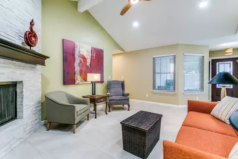 520 Mel Ct, Euless, TX 76039 photo 14