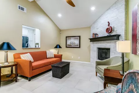 520 Mel Ct, Euless, TX 76039 photo 12