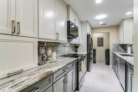 520 Mel Ct, Euless, TX 76039 photo 7