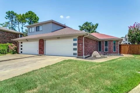 520 Mel Ct, Euless, TX 76039