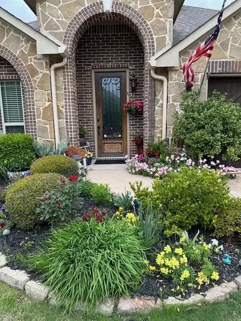 4305 Cobblestone Cir, Mansfield, TX 76063