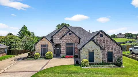 139 Chrissa Dr, Pottsboro, TX 75076