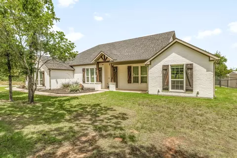 198 El Dorado Trl, Millsap, TX 76066