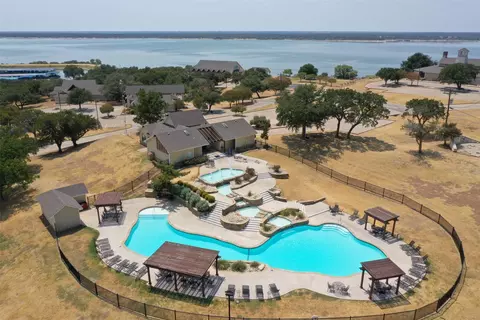 4049-4050 Whitecrest Dr, Whitney, TX 76692