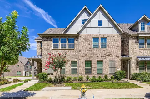 341 Blackthorne Dr, Plano, TX 75074