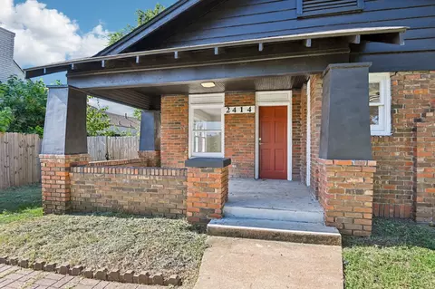 2414 Emmett St, Dallas, TX 75211