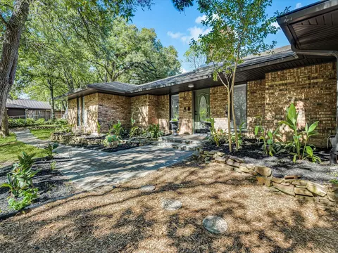 3005 Idlecreek Dr, Arlington, TX 76016