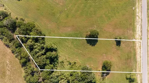 lot29 Triangle Shrs, Corsicana, TX 75019