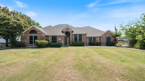 1230 Lake Rd, Lavon, TX 75166