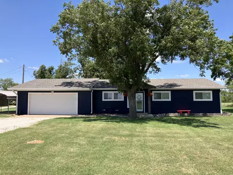 5734 Us Highway 82 W, Seymour, TX 76380