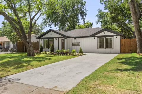 825 Apache Trce, Grand Prairie, TX 75051