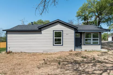 321 Beverly Rd, Azle, TX 76020