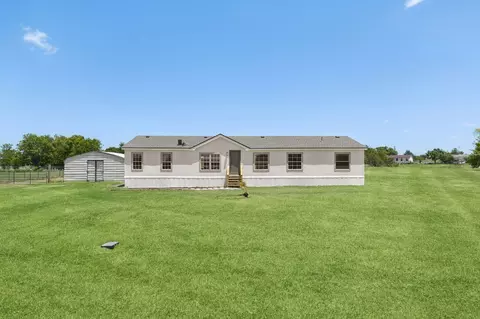 7112 Mitchell Dr, Terrell, TX 75160 photo 2