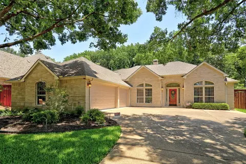 8428 Quinton Point Dr, Plano, TX 75025