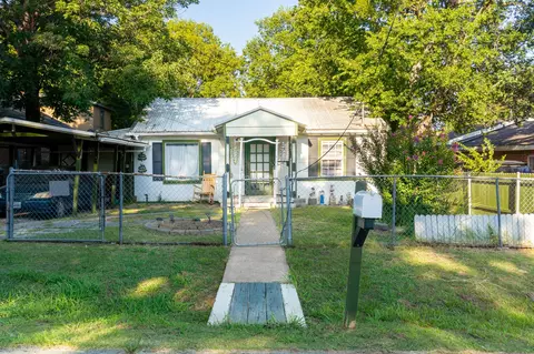 714 Neomi Ave, Dallas, TX 75217