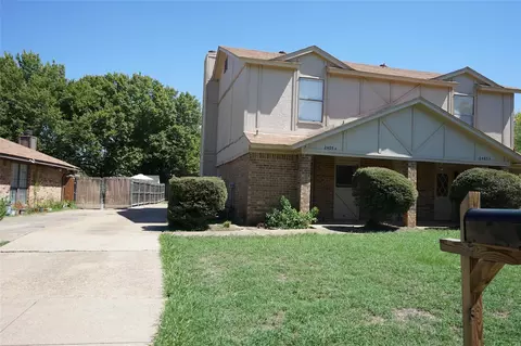 2405 Monte Carlo Dr #A & B, Arlington, TX 76015