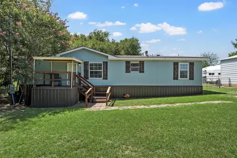113 Presley Dr, Lorena, TX 76655