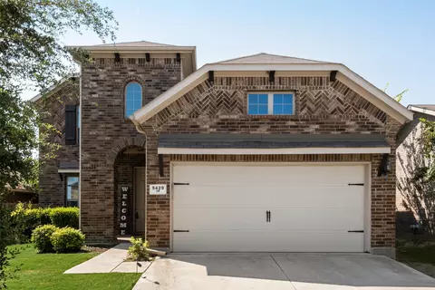 5429 Tuxbury Pond Dr, Fort Worth, TX 76179