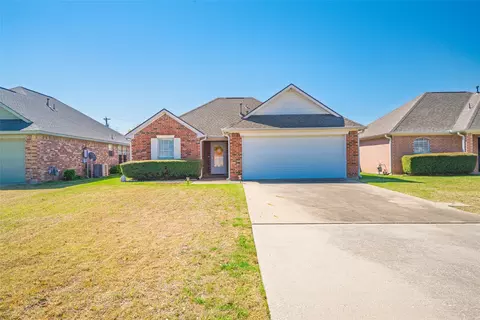 3503 Shelby Ave, Greenville, TX 75402