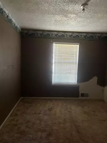 Bedroom - 398 W Sam Rayburn Rd, Ector, TX 75439 photo 3 of 6