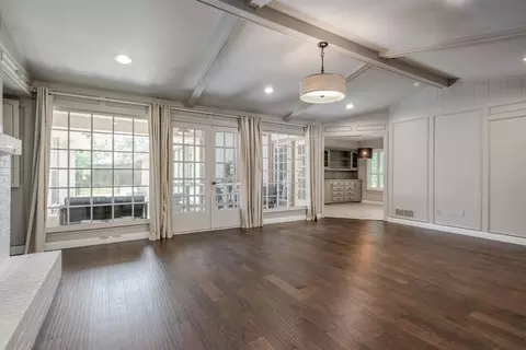 Living - 1002 E Spring Valley Rd, Richardson, TX 75081 photo 3 of 4
