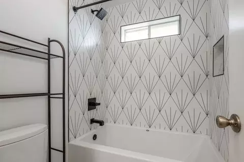 Bath - 1002 E Spring Valley Rd, Richardson, TX 75081 photo 4 of 5