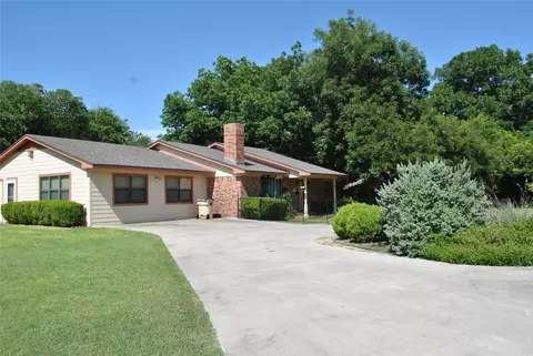 Exterior - 102 Aztec Cir, Comanche, TX 76442 photo 3 of 8
