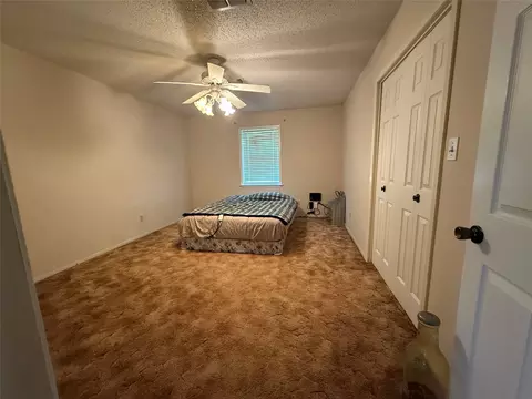 Bedroom - 102 Aztec Cir, Comanche, TX 76442 photo 4 of 4