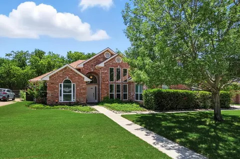 415 Valley View Ln, Krum, TX 76249
