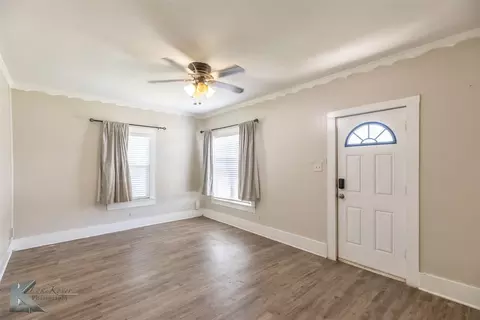 802 S Willis St, Abilene, TX 79605