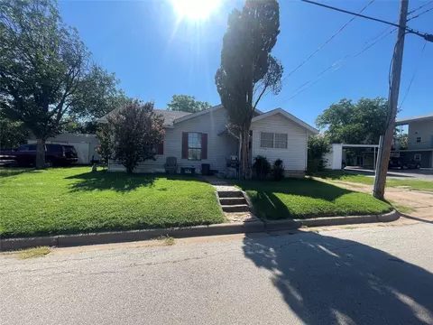 1607 Bell St, Wichita Falls, TX 76309