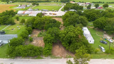 000 Mill St, Itasca, TX 76055 photo 2