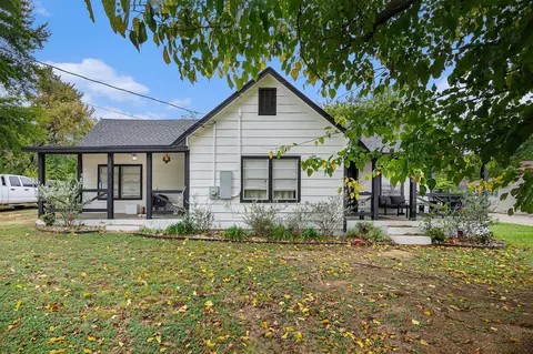 210 E 4th St, Keene, TX 76059