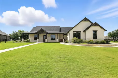 3727 Tremont Ln, Granbury, TX 76049