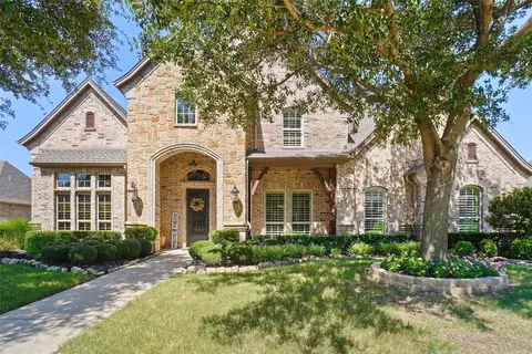 808 Gentle Wind Dr, Keller, TX 76248