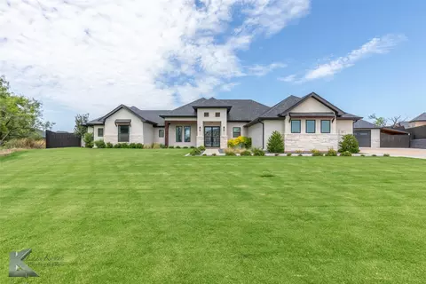 218 Merlot Dr, Abilene, TX 79602