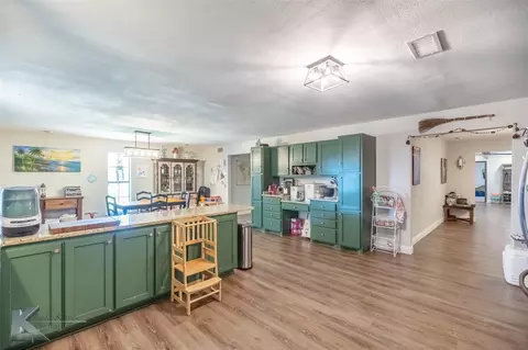 1817 Smith Dr, Abilene, TX 79601 photo 11