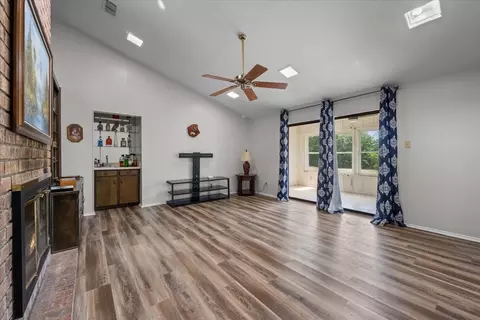 11001 Tree Lake Dr, Waco, TX 76708 photo 23