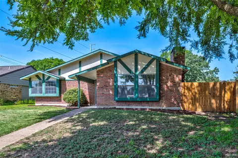 4105 Blacksmith Dr, Garland, TX 75044