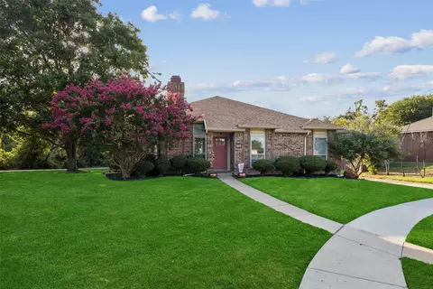 7701 Circleview Ct, Plano, TX 75025
