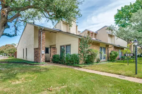 9818 Smokefeather Ln, Dallas, TX 75243