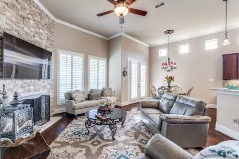 7684 Fossil Ridge Dr, Frisco, TX 75034