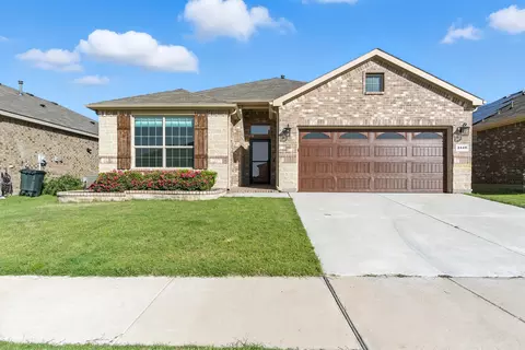 2440 Goodnight Ranch Dr, Weatherford, TX 76087