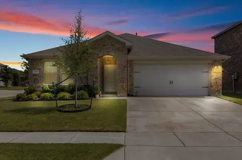 2952 Goodrich St, Royse City, TX 75189